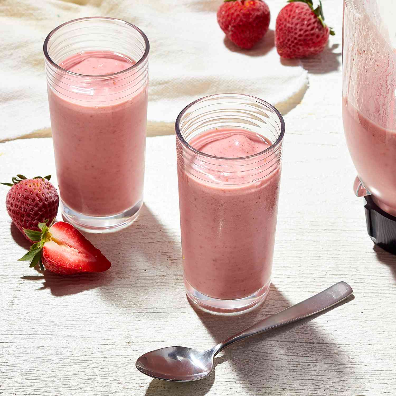 Ultimate Guide to Healthy Smoothies for Weight Management